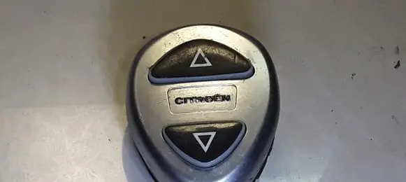 Citroen C5 Suspension ride height/mode switch 9633261277 9627701677