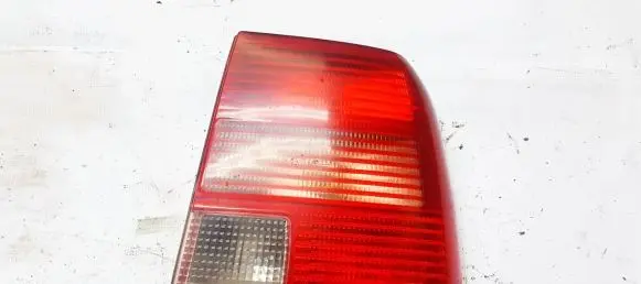 Volkswagen PASSAT B5 Rear/tail lights 11A205B