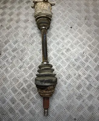 Mitsubishi Pajero Rear driveshaft
