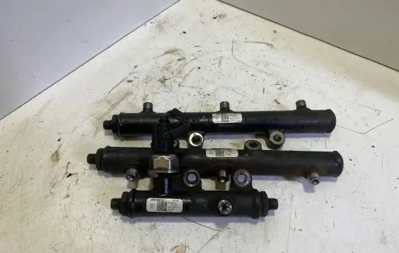 Peugeot 607 Fuel main line pipe A2C20001297 A2C20001330 A2C200011291