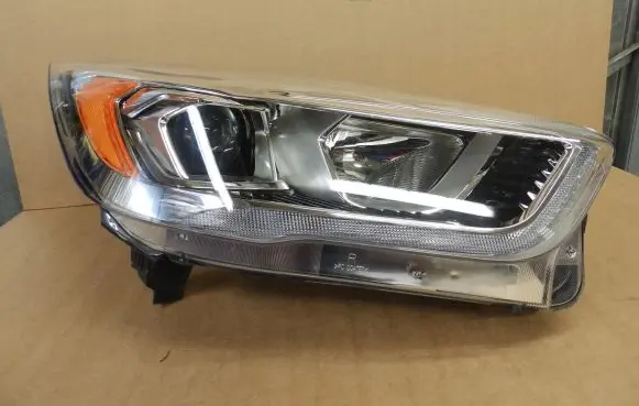 Ford Kuga II Headlight/headlamp
