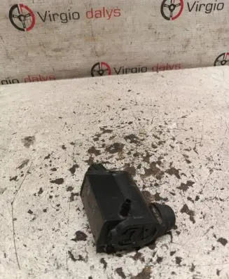KIA Sorento Windscreen/windshield washer pump 985101W000