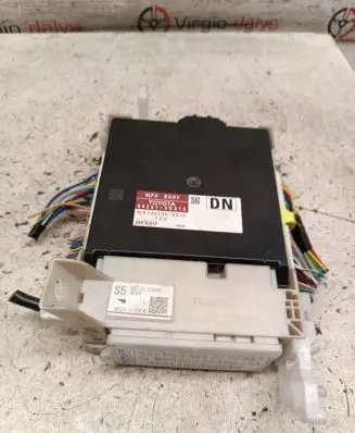 Toyota Yaris Central body control module 892210D870 MB2381008010