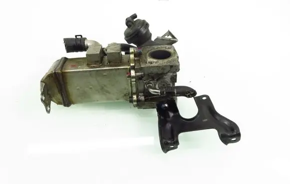 Audi Q7 4L EGR valve cooler 059131063D