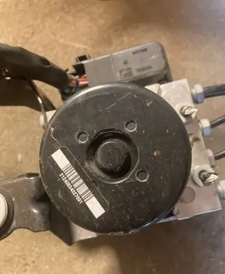 Volvo XC60 ABS Pump 30681619 10061336881 000404972C1