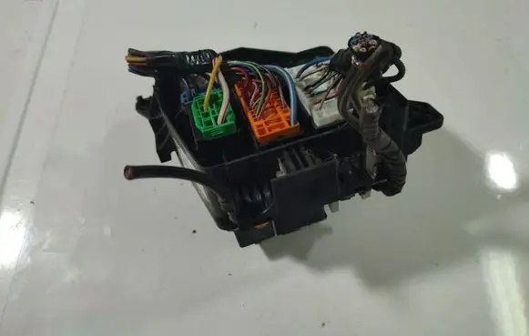 Mazda Premacy Fuse box set 1467