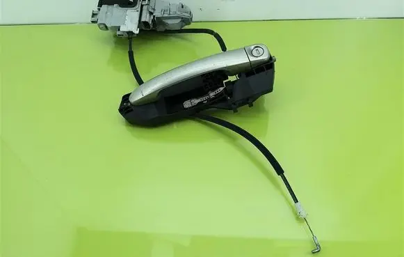 Fiat Bravo Front door lock 