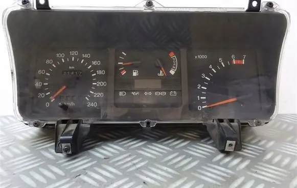 Ford Sierra Speedometer (instrument cluster) 88BB10C956AA