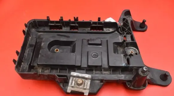 Seat Leon (1P) Battery box tray 1K0915333H