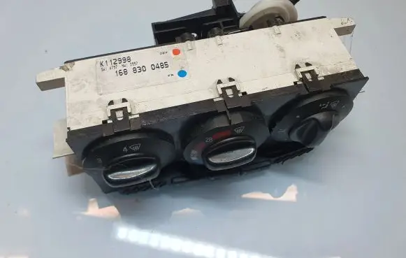 Mercedes-Benz A W168 Climate control unit 1688300485 K112998