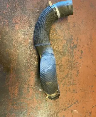 Toyota RAV 4 (XA30) Engine coolant pipe/hose