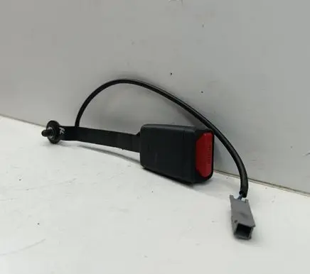 Mazda CX-5 Front seatbelt buckle 