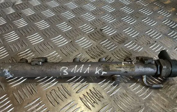 Mercedes-Benz C W204 Fuel main line pipe A6420702495