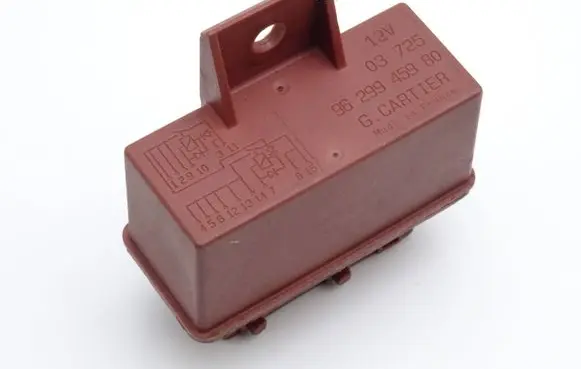 Citroen Xsara Picasso Fuel pump relay 9629945980