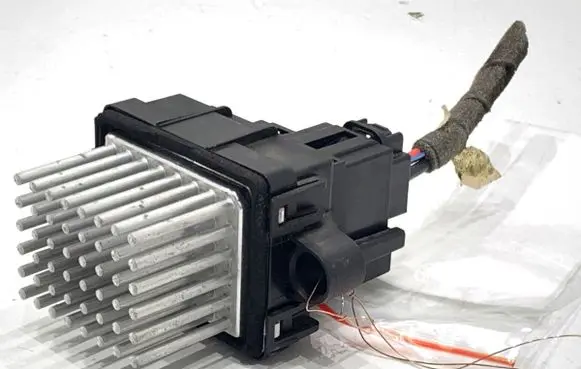 Opel Zafira C Heater blower motor/fan resistor 13598091