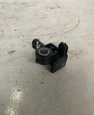 BMW 1 F20 F21 Airbag deployment crash/impact sensor 9234989