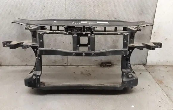 Volkswagen PASSAT B6 Radiator support slam panel 701010081