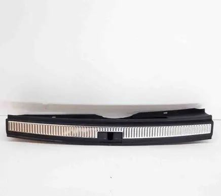 Skoda Superb B8 (3V) Trunk/boot sill cover protection 3V9863459A 3V9863459