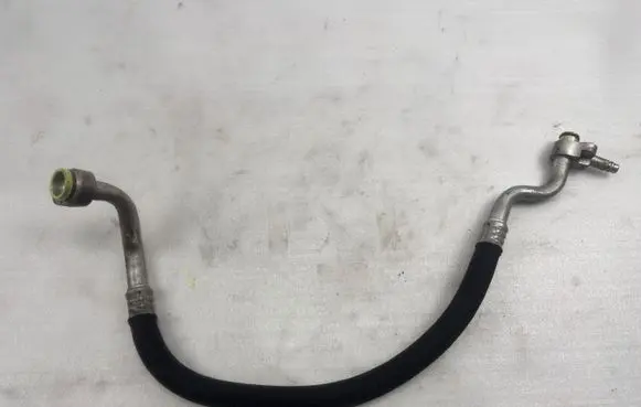 Mercedes-Benz GL X166 Air conditioning (A/C) pipe/hose A1668301415