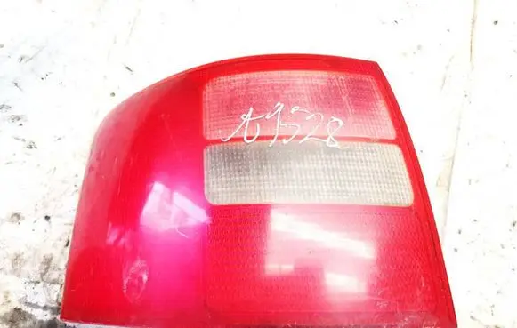 Audi A6 S6 C5 4B Rear/tail lights 4b9945095s3fz 39.710.999.9