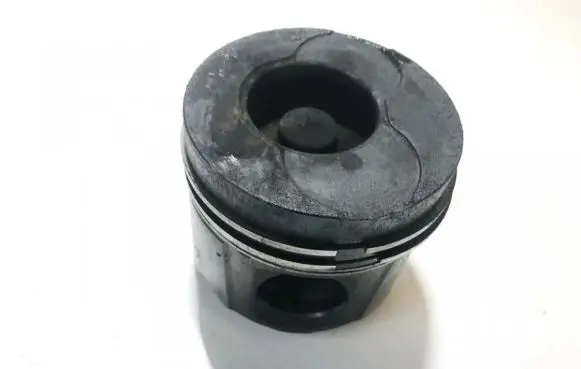 Renault Scenic I Piston 