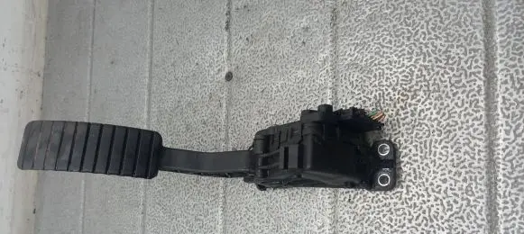 Renault Laguna II Accelerator pedal position sensor 