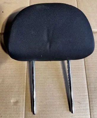 Mini One - Cooper R50 - 53 Rear seat headrest braknumeruczci