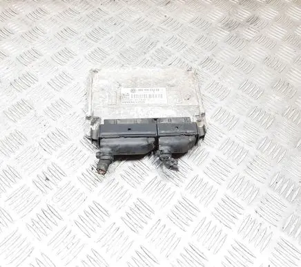 Skoda Octavia Mk2 (1Z) Engine control unit/module 06A906033 06A906033FB 5WP40451