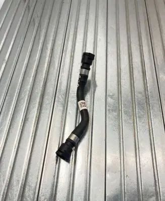 BMW 5 G30 G31 Engine coolant pipe/hose 8573221