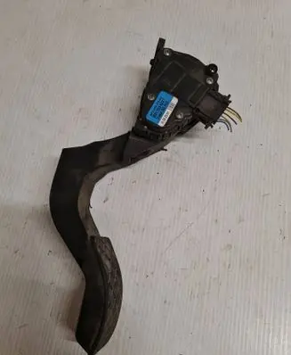 Audi A6 S6 C5 4B Accelerator throttle pedal 8D1723523F 6PV00837602