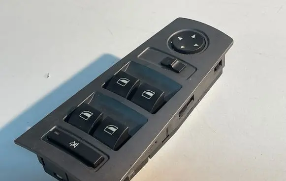 BMW 7 E65 E66 Electric window control switch 6915008
