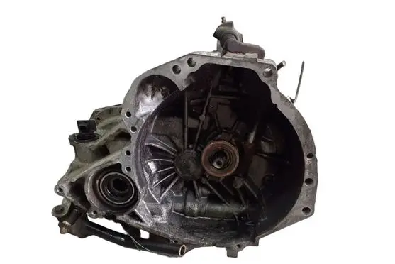 Nissan Almera N16 Manual 5 speed gearbox 