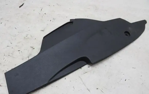 Ford Ecosport Centre console side trim front GMAUTO4574097