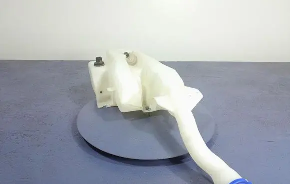 Ford Mustang I Windshield washer fluid reservoir/tank JR3B-17B613-AD