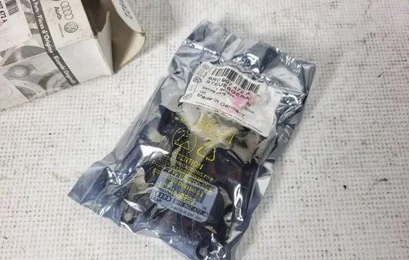 Audi Q5 SQ5 Headlight ballast module Xenon 8R0907472A P25032013