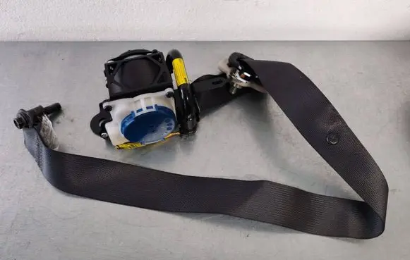 Subaru XV I Front seatbelt TKAH2ES225 TKAH2ES226