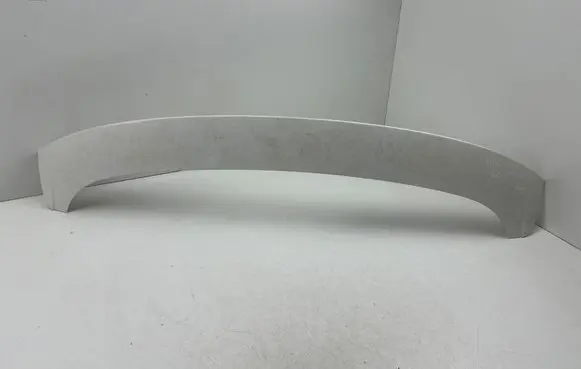 Tailgate/trunk spoiler