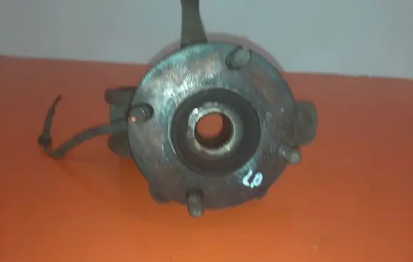 Ford Fiesta Front wheel hub spindle knuckle