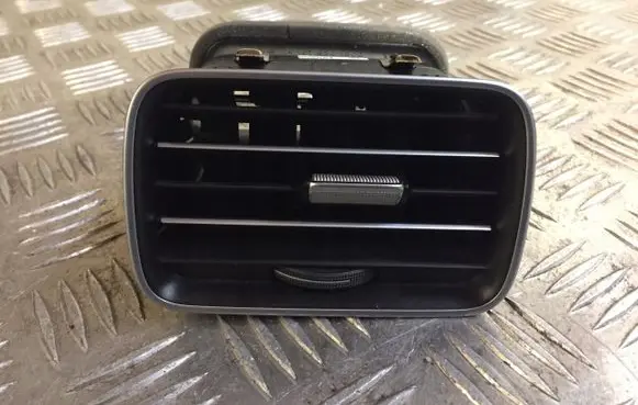 Mercedes-Benz GLE W167 Dashboard air vent grill cover trim
