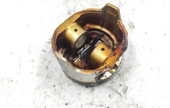 Subaru Impreza I Piston ART