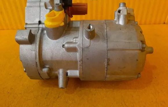 BMW iX3 G08 Air conditioning (A/C) compressor (pump) 5A2D734