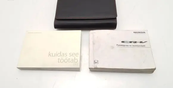 Honda CR-V Owners service history hand book 3ET1G600