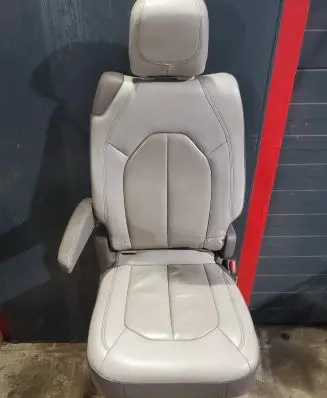 Chrysler Pacifica Rear seat 