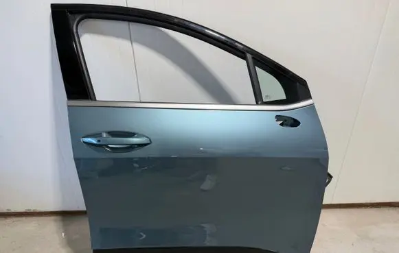 KIA Sportage Front door 
