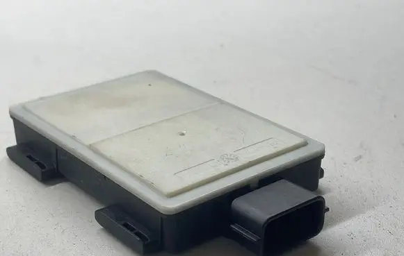 Land Rover Range Rover Sport L494 Blind spot module KK5214F152AG 006241806830 28651503