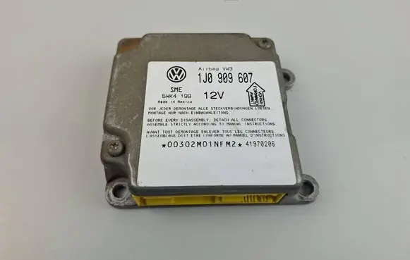 Volkswagen PASSAT B5 Airbag control unit/module 1J0909607