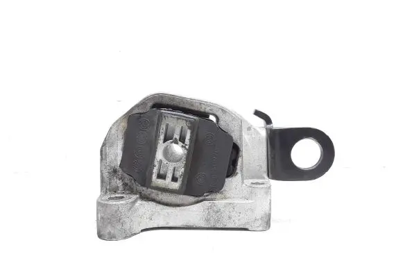 Volvo V70 Engine mount bracket 30776354