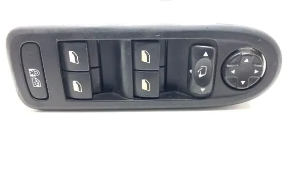 Peugeot 508 Electric window control switch 98026370ZD