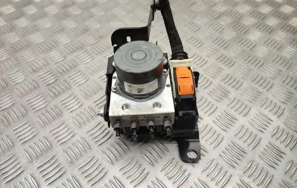 Opel Grandland X ABS Pump 9826694380