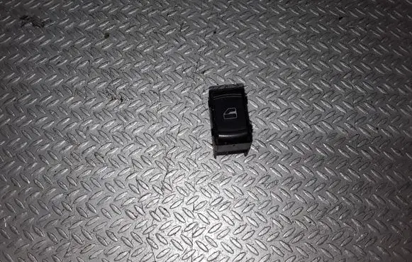 Volkswagen PASSAT B5.5 Electric window control switch 1J0959855